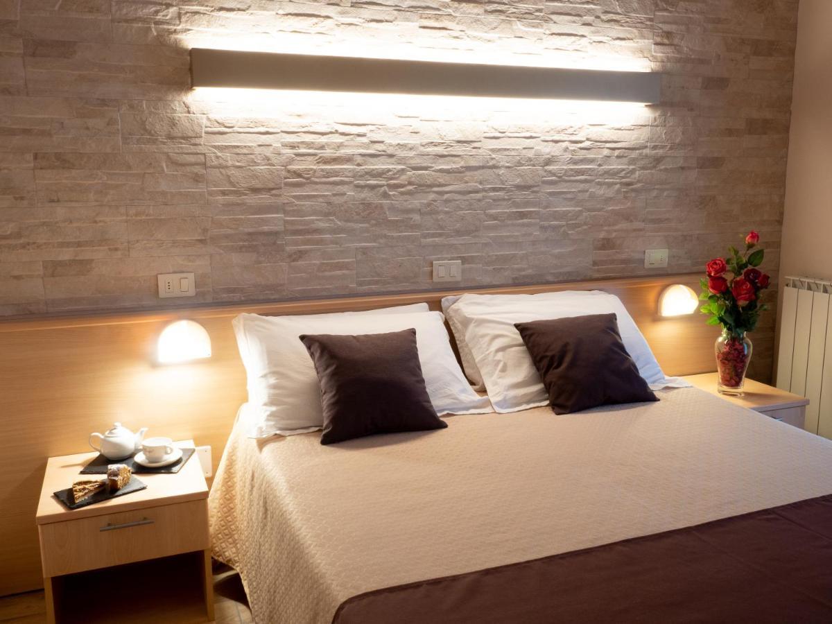 Albergo Ristorante Il Fungo Santa Fiora Ngoại thất bức ảnh