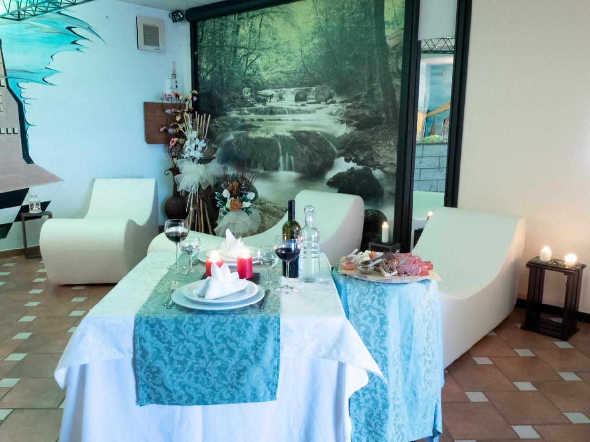 Albergo Ristorante Il Fungo Santa Fiora Ngoại thất bức ảnh